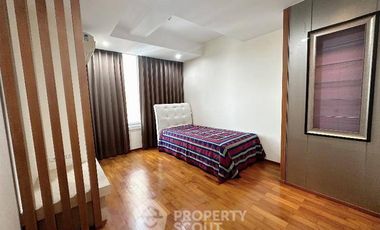Продажа 3 спальни кондо в Кхлонг Тоеи, Бангкок
