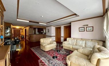À vendre 2 chambres condo à Khlong Toei, Bangkok