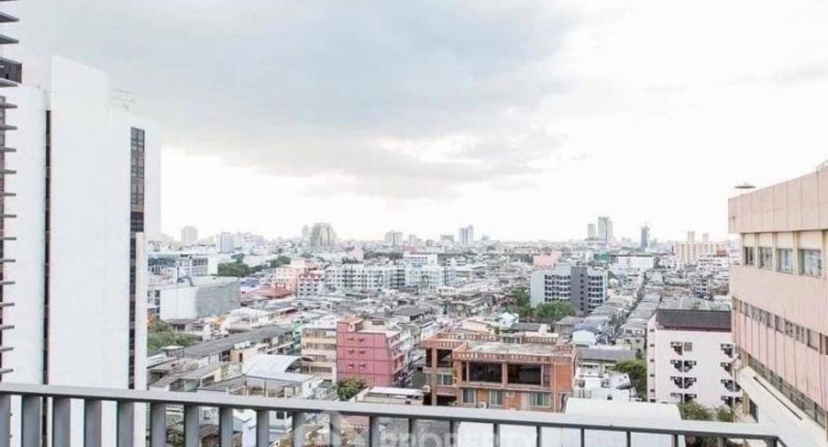 For sale 2 ベッドルーム condo in Pathum Wan, Bangkok