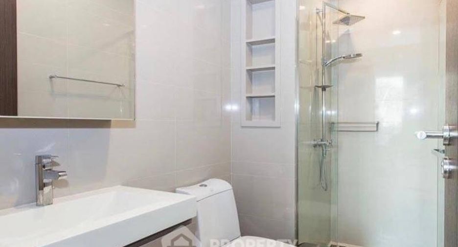 For sale 2 ベッドルーム condo in Pathum Wan, Bangkok