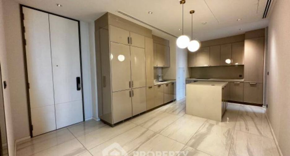 Condo en venta de 2 habitaciones en Khlong Toei, Bangkok