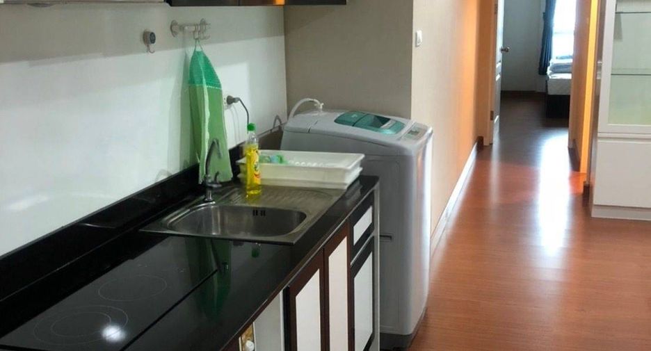 For rent and for sale 1 bed condo in Huai Khwang, Bangkok