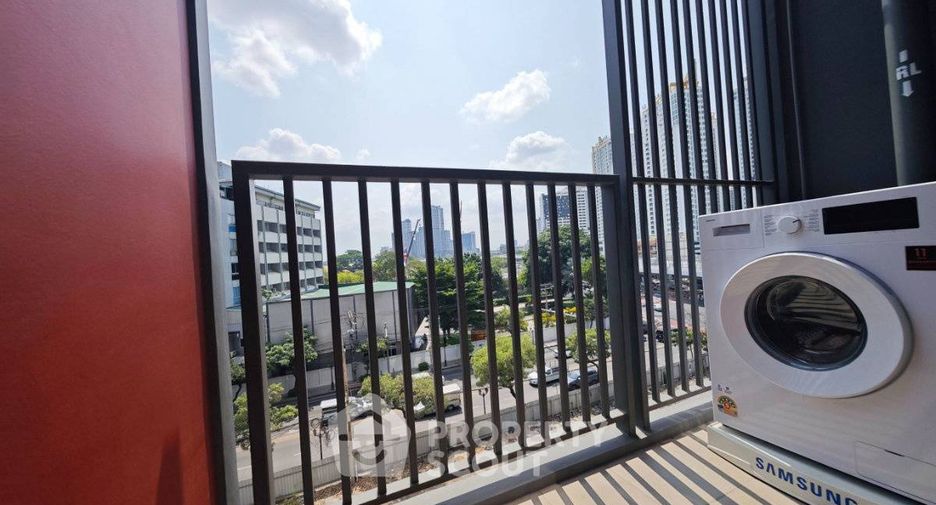 Wohnung zur Miete mit 2 Zimmer in Huai Khwang, Bangkok