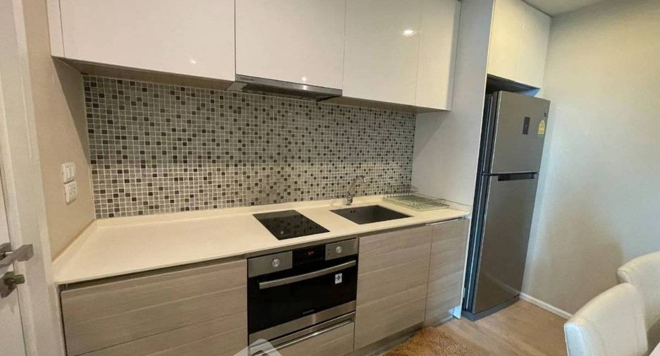 Wohnung zur Miete mit 1 Zimmer in Watthana, Bangkok