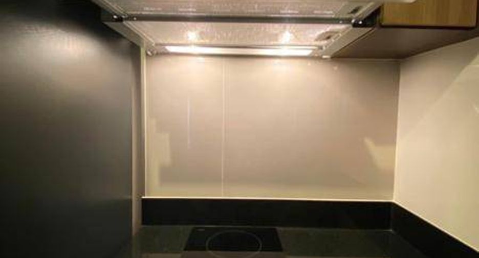 Condo en alquiler de 1 habitaciones en Watthana, Bangkok