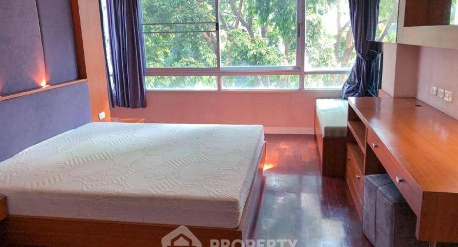 Wohnung zur Miete mit 3 Zimmer in Watthana, Bangkok