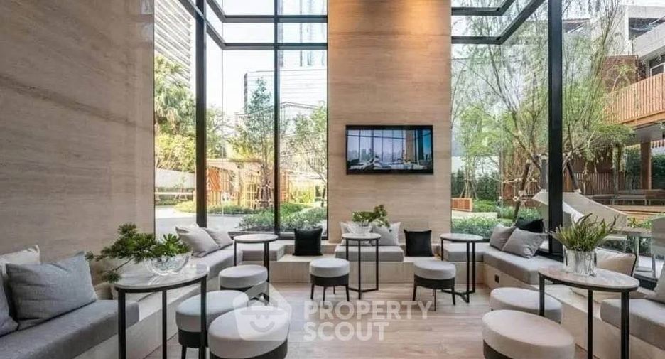 For rent 1 bed condo in Watthana, Bangkok