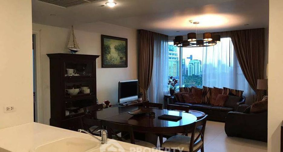 For rent 2 bedrooms condo in Pathum Wan, Bangkok