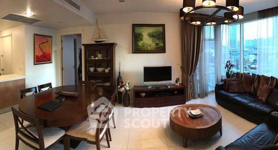 For rent 2 bedrooms condo in Pathum Wan, Bangkok