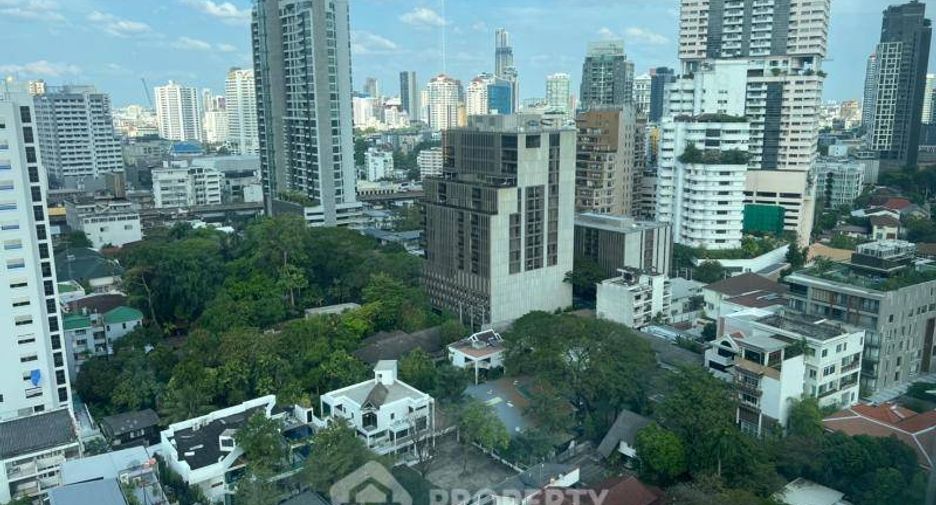 Condo en alquiler de 1 habitaciones en Khlong Toei, Bangkok