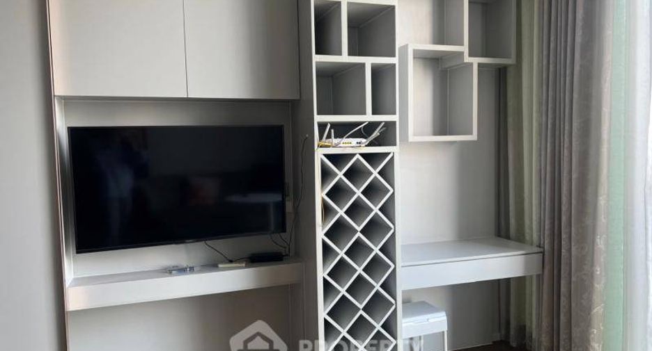 Condo en alquiler de 1 habitaciones en Khlong Toei, Bangkok
