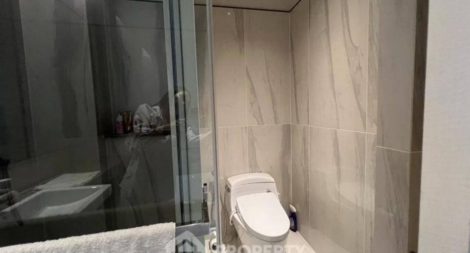 Condo en alquiler de 1 habitaciones en Khlong Toei, Bangkok