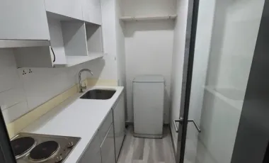 For sale 2 ベッドルーム condo in Phra Khanong, Bangkok