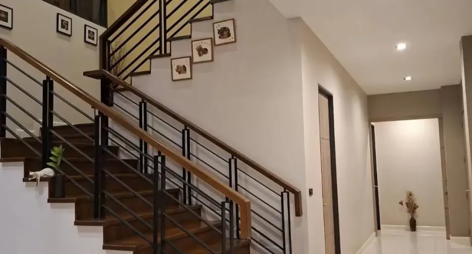 出售 4 卧室 独立屋 在 Khlong Sam Wa, 曼谷