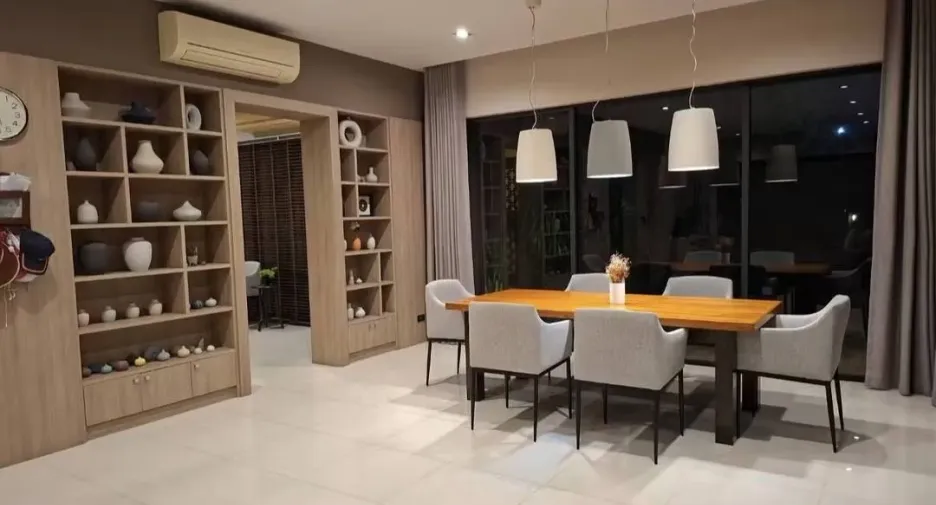 出售 4 卧室 独立屋 在 Khlong Sam Wa, 曼谷