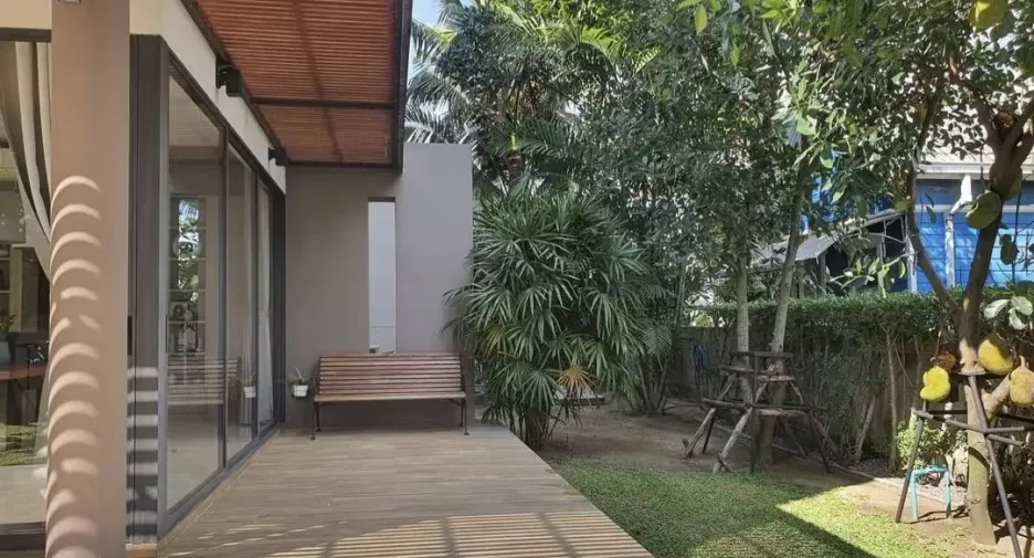 出售 4 卧室 独立屋 在 Khlong Sam Wa, 曼谷