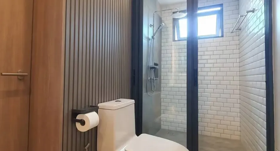 出售 4 卧室 独立屋 在 Khlong Sam Wa, 曼谷