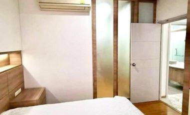 For sale 2 ベッドルーム condo in Phaya Thai, Bangkok