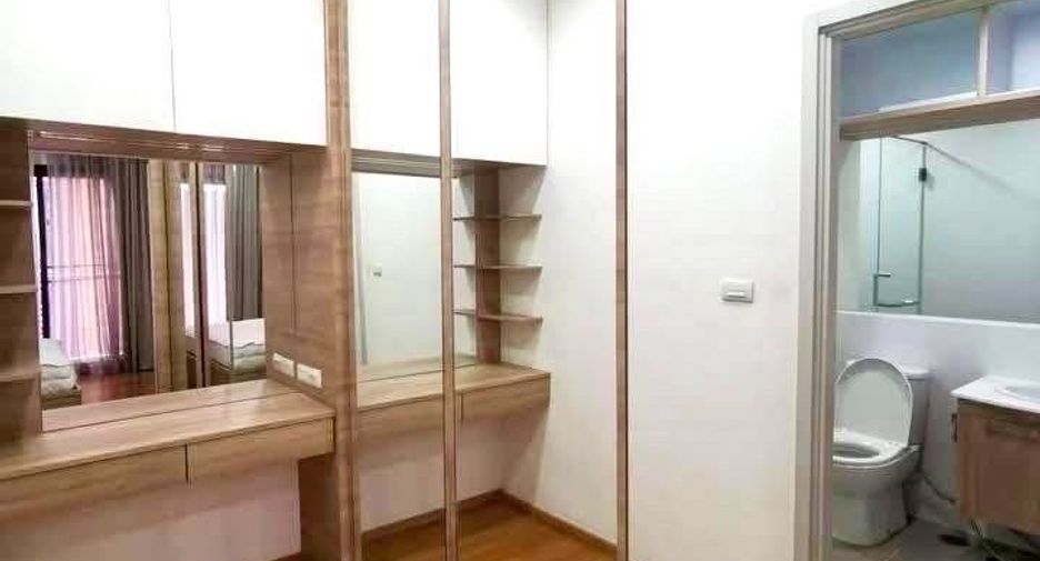 For sale 2 ベッドルーム condo in Phaya Thai, Bangkok