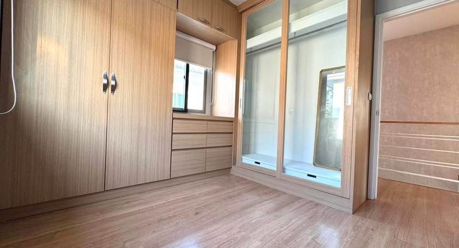 出租 3 卧室 独立屋 在 Suan Luang, 曼谷