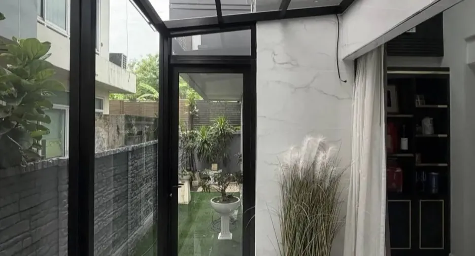 For sale 3 ベッドルーム townhouse in Wang Thonglang, Bangkok