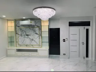 出售 3 卧室 联排别墅 在 Wang Thong Lang, 曼谷