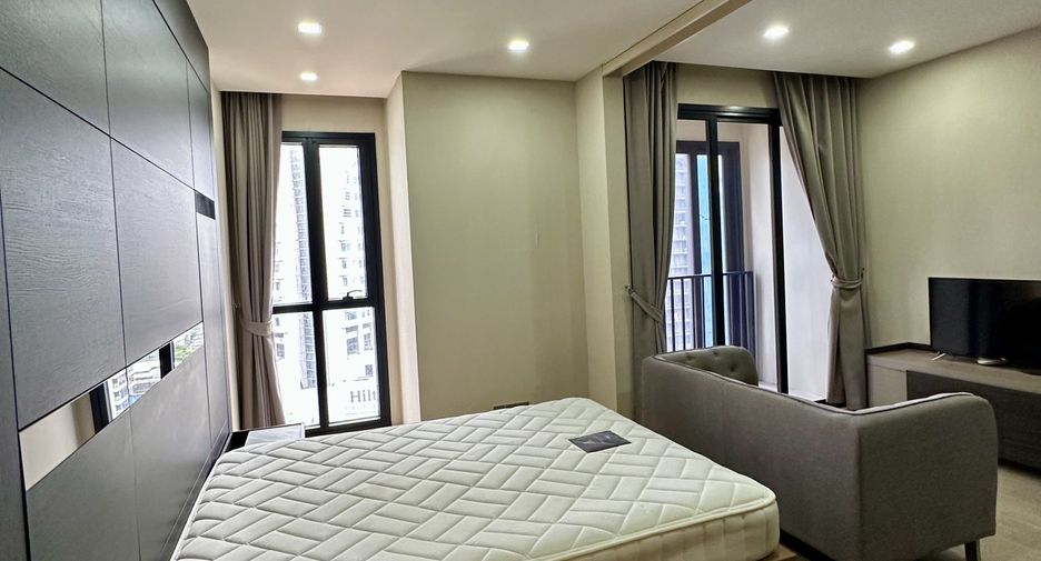 For rent 1 bed condo in Khlong Toei, Bangkok