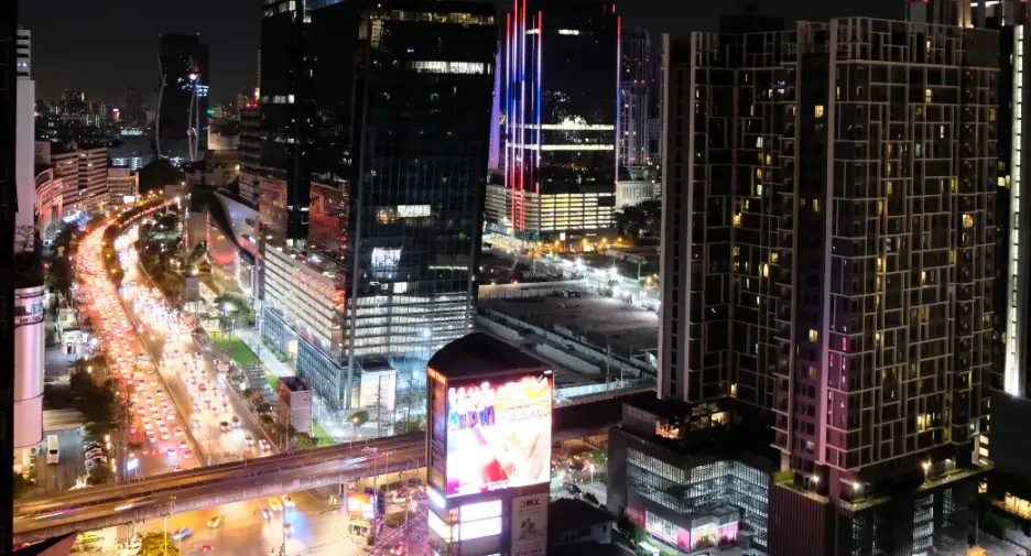 À vendre 1 chambre condo à Huai Khwang, Bangkok