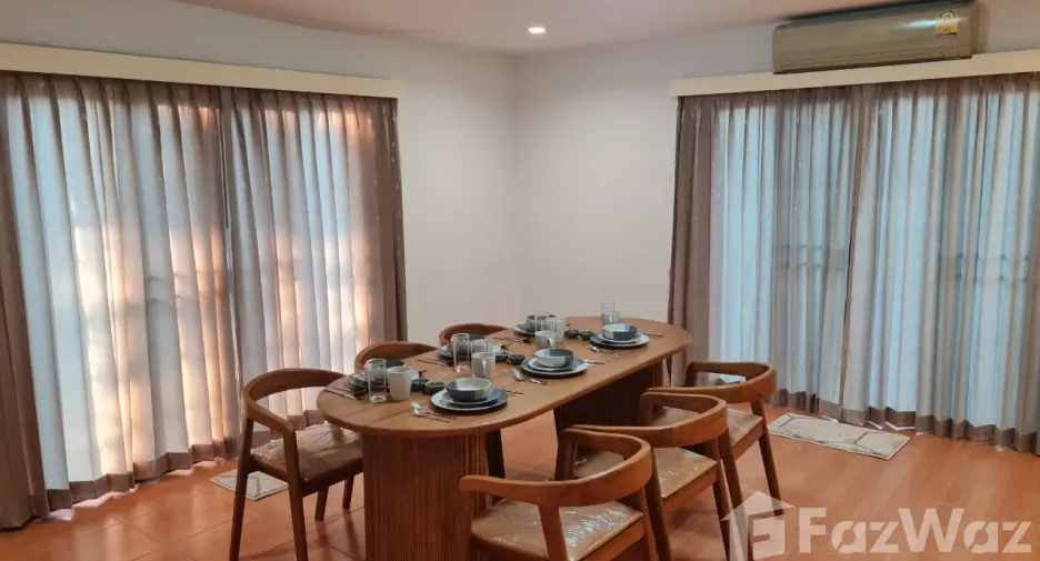 For sale そして for rent 5 ベッドルーム house in San Kamphaeng, Chiang Mai