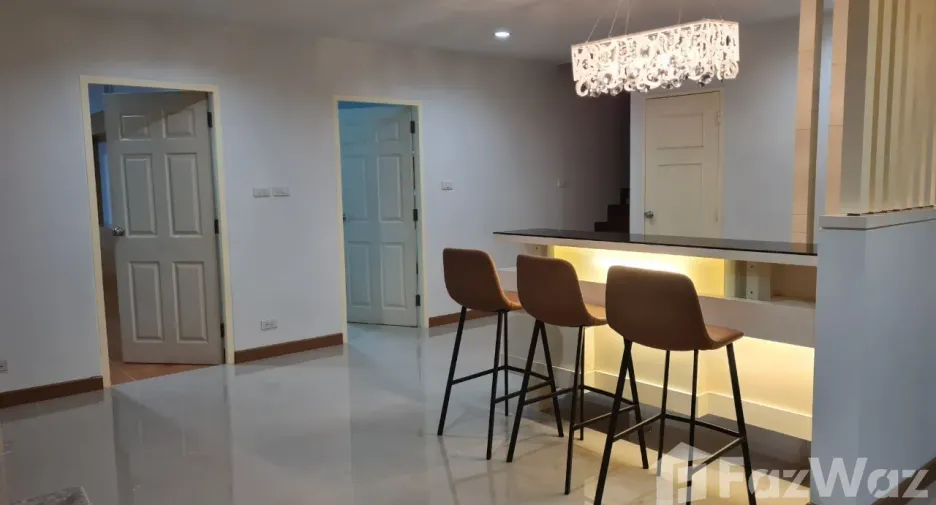 For sale そして for rent 5 ベッドルーム house in San Kamphaeng, Chiang Mai