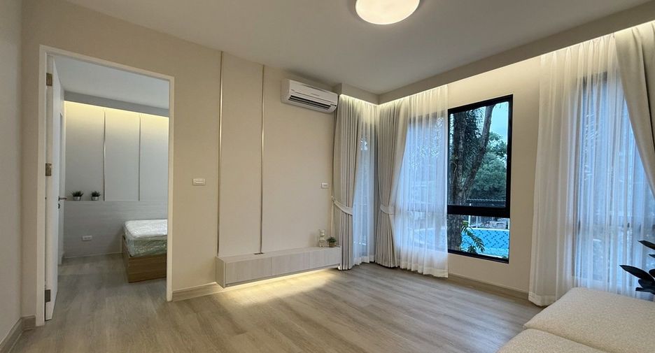 For sale 1 Beds condo in Bang Na, Bangkok