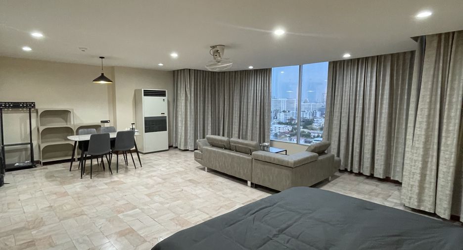 À louer studio condo à Chatuchak, Bangkok
