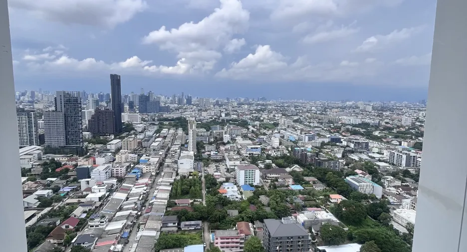 Wohnung zur Miete mit 1 Zimmer in Bang Na, Bangkok