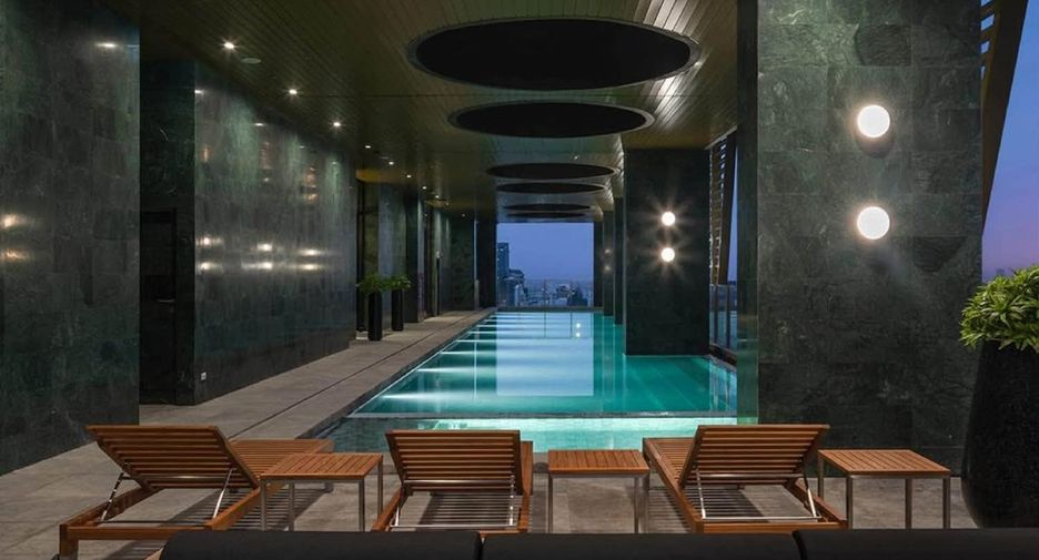 À louer 2 chambres condo à Watthana, Bangkok