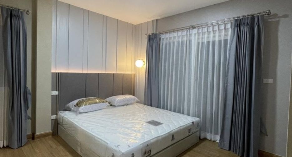 Haus zur Miete mit 3 Zimmer in Bang Phli, Samut Prakan