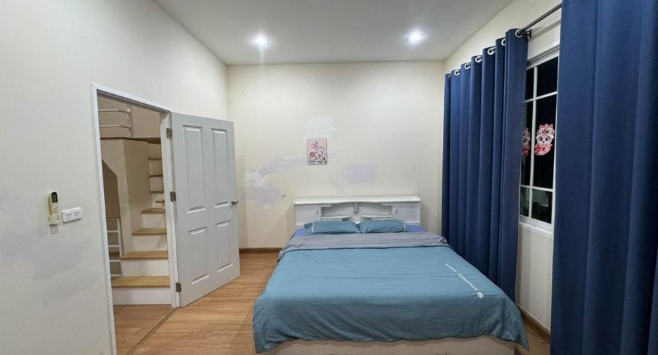 For rent 4 bedrooms house in Bang Lamung, Chonburi