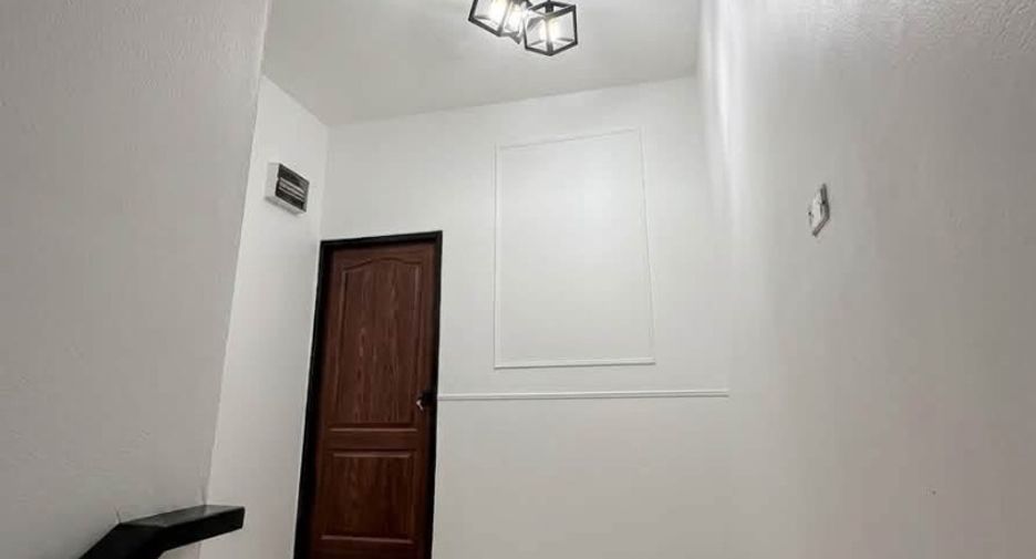 Продажа 2 спальни дом в Банг Ламунг, Чонбури