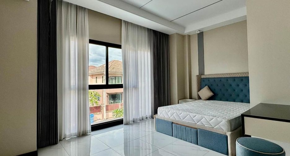 For rent 4 bedrooms house in Bang Lamung, Chonburi