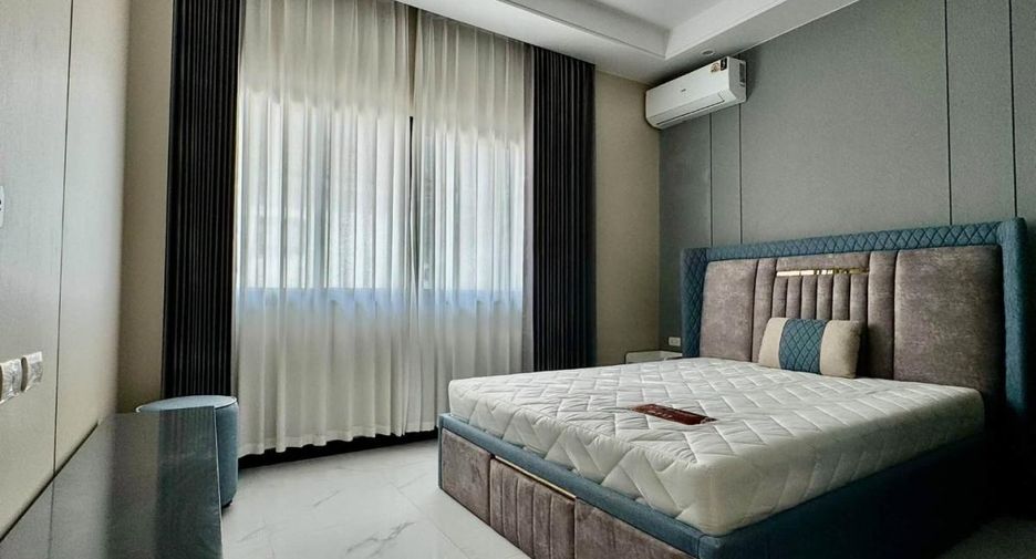 For rent 4 bedrooms house in Bang Lamung, Chonburi