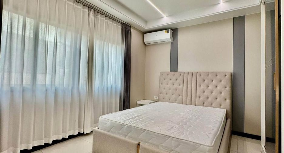 For rent 4 bedrooms house in Bang Lamung, Chonburi