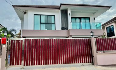 For rent 4 bedrooms house in Bang Lamung, Chonburi