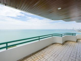 For sale 2 bedrooms condo in Na Jomtien, Pattaya