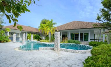 Casa en venta de 4 habitaciones en Bang Lamung, Chonburi