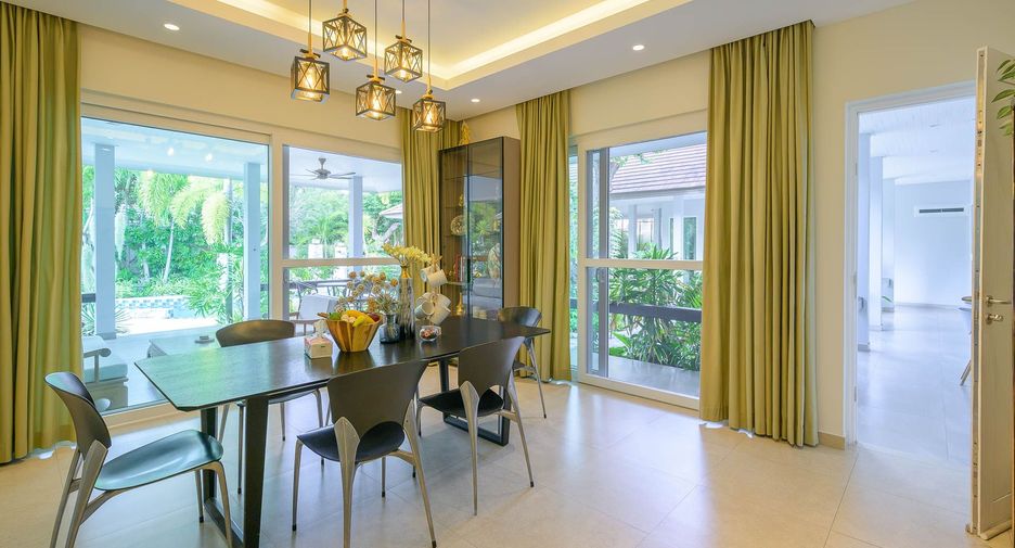 Casa en venta de 4 habitaciones en Bang Lamung, Chonburi