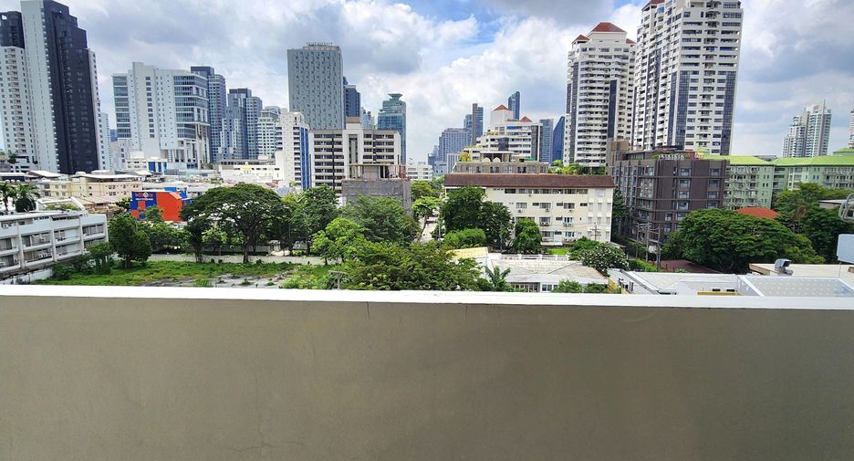 Wohnung zur Miete mit 2 Zimmer in Watthana, Bangkok