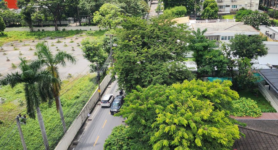 Wohnung zur Miete mit 2 Zimmer in Watthana, Bangkok