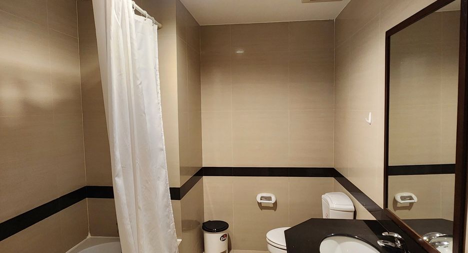 Wohnung zur Miete mit 2 Zimmer in Watthana, Bangkok