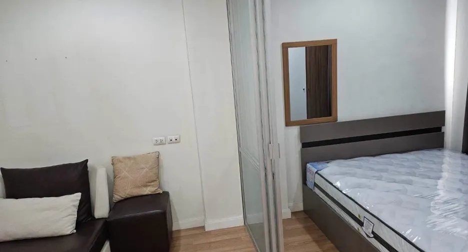 Wohnung zur Miete mit 1 Zimmer in Suan Luang, Bangkok