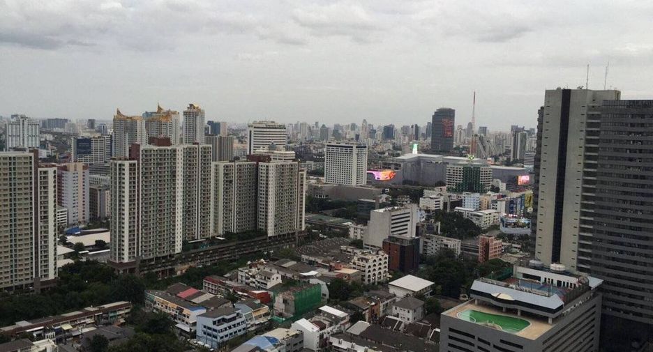 Wohnung zur Miete mit 2 Zimmer in Huai Khwang, Bangkok