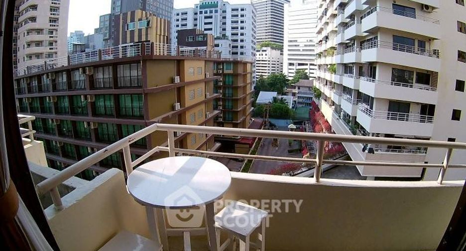 Condo en alquiler de 1 habitaciones en Khlong Toei, Bangkok